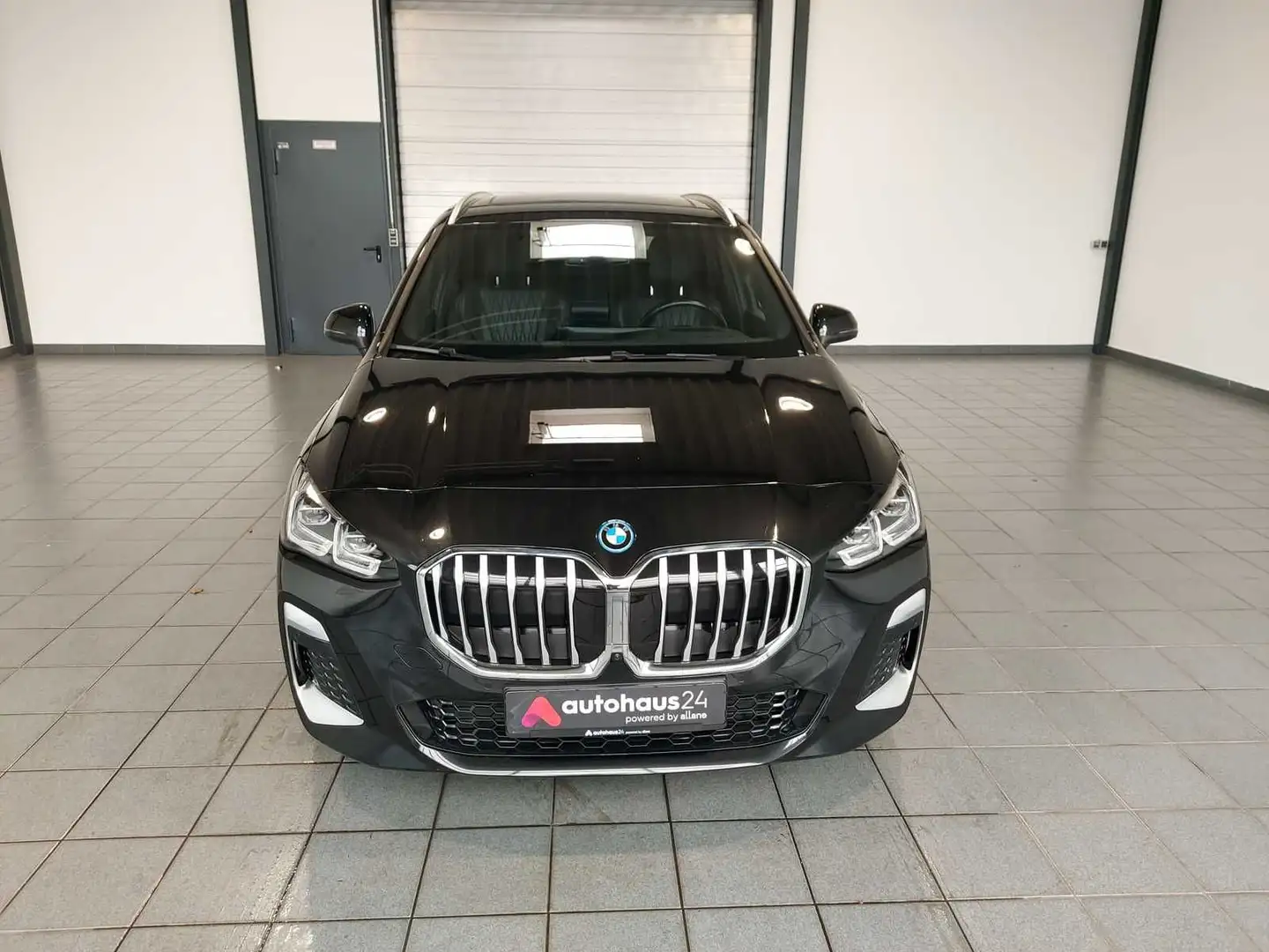 BMW 225 225e xDrive M Sport  HeadUp|LED|Pano Schwarz - 2