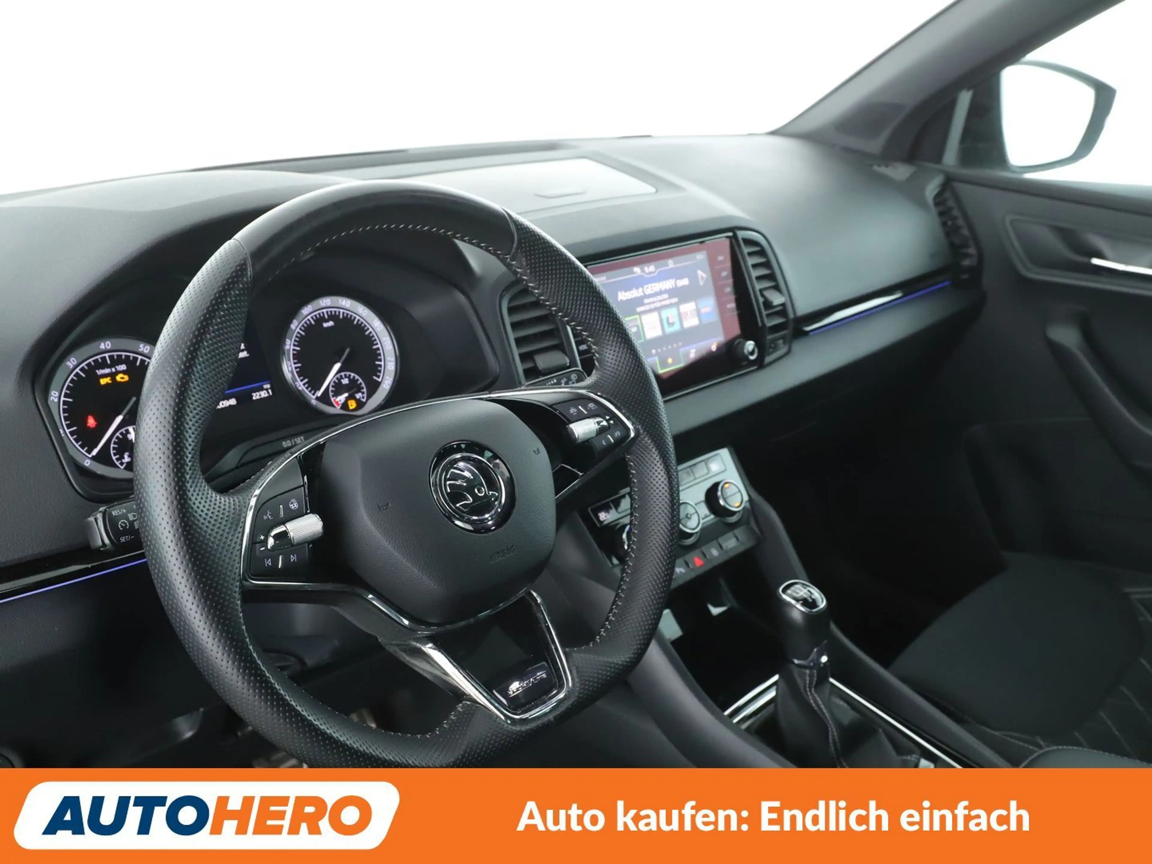 Skoda Karoq 1.5 TSI ACT SportLine*NAV*LED*TEMPO*CAM*PDC*SHZ* — photo 11