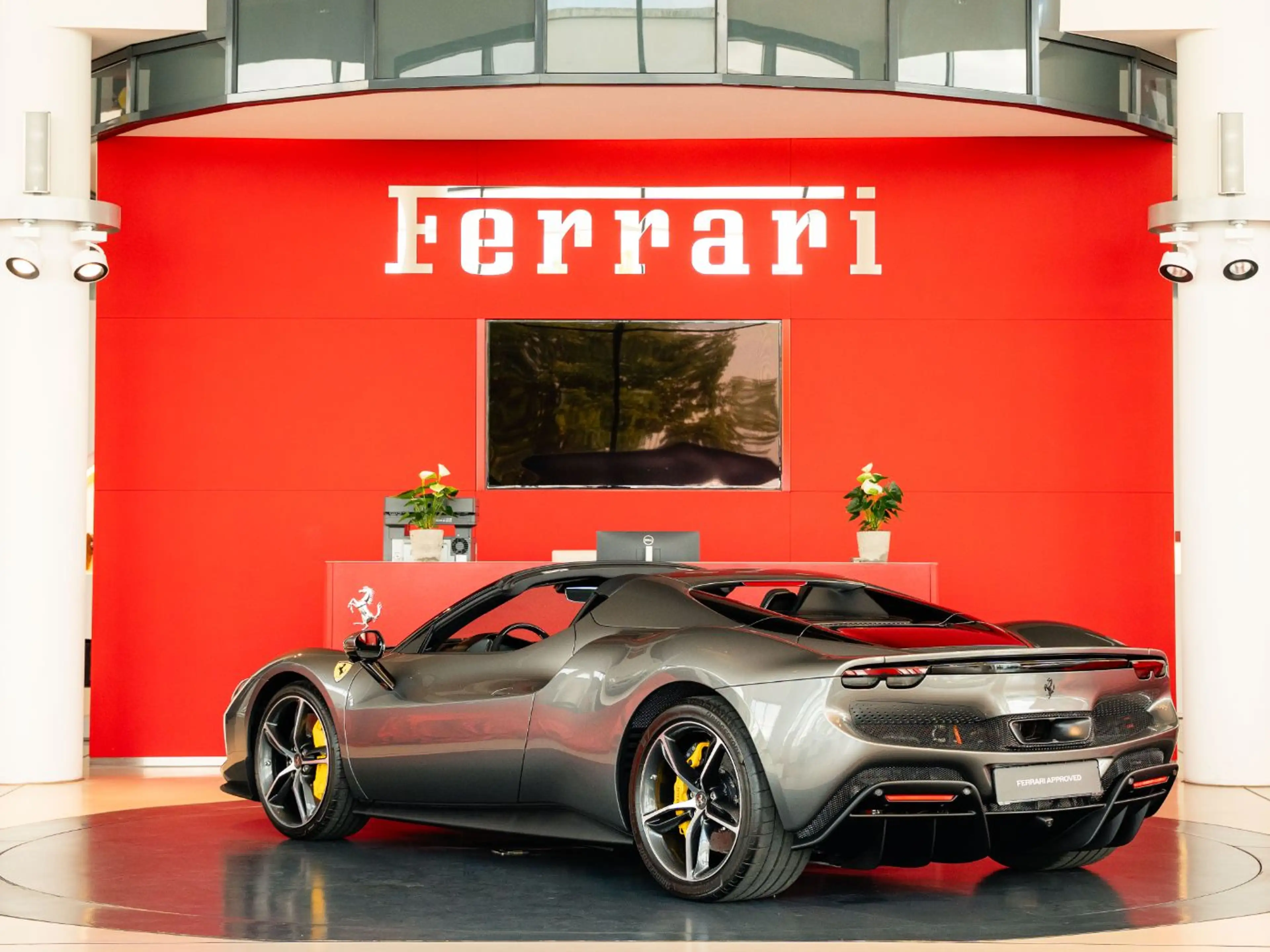 Ferrari 296 GTS Sonderlack Grigio Ferro*Surround View*JBL — photo 5