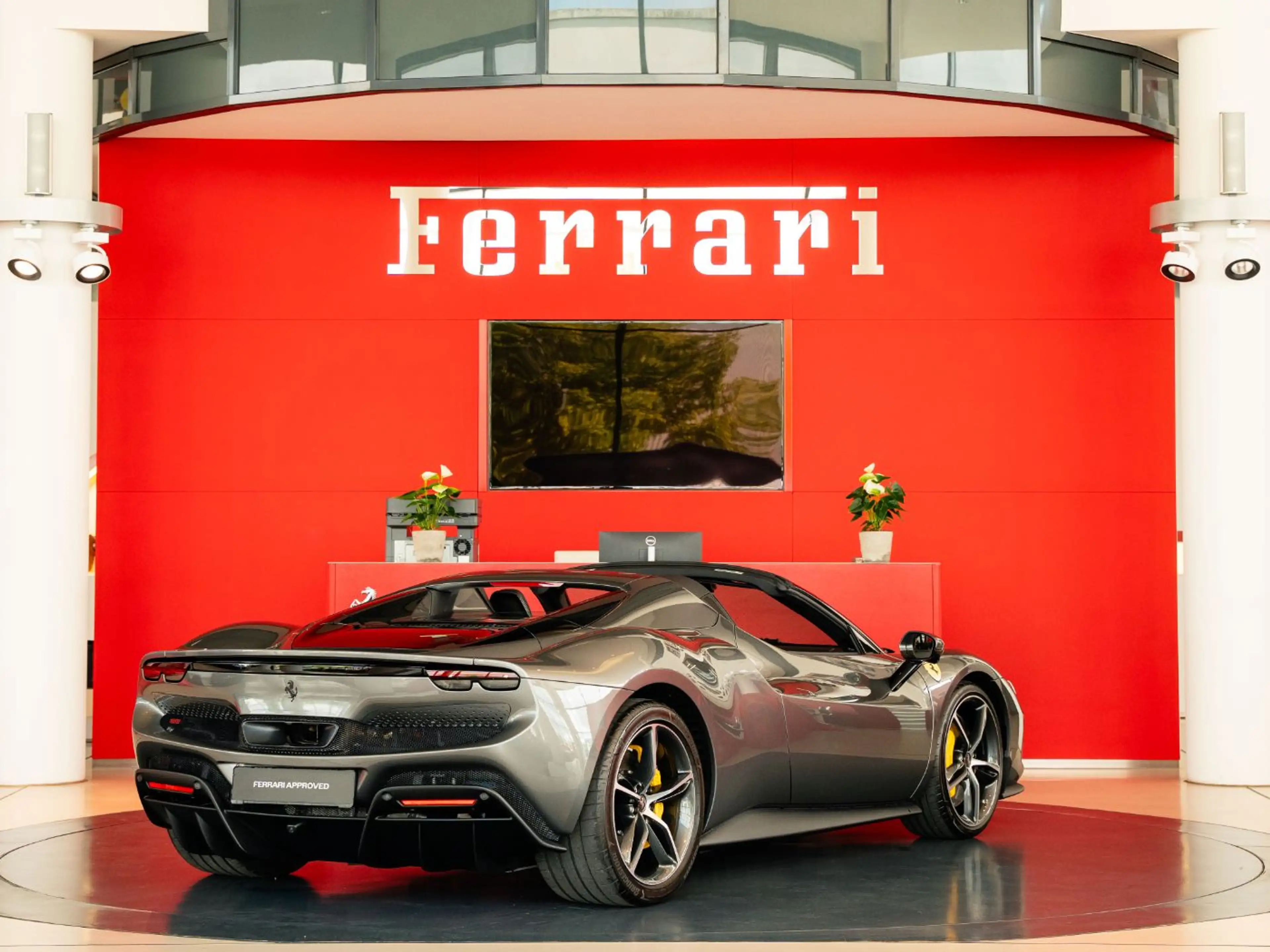 Ferrari 296 GTS Sonderlack Grigio Ferro*Surround View*JBL — photo 7