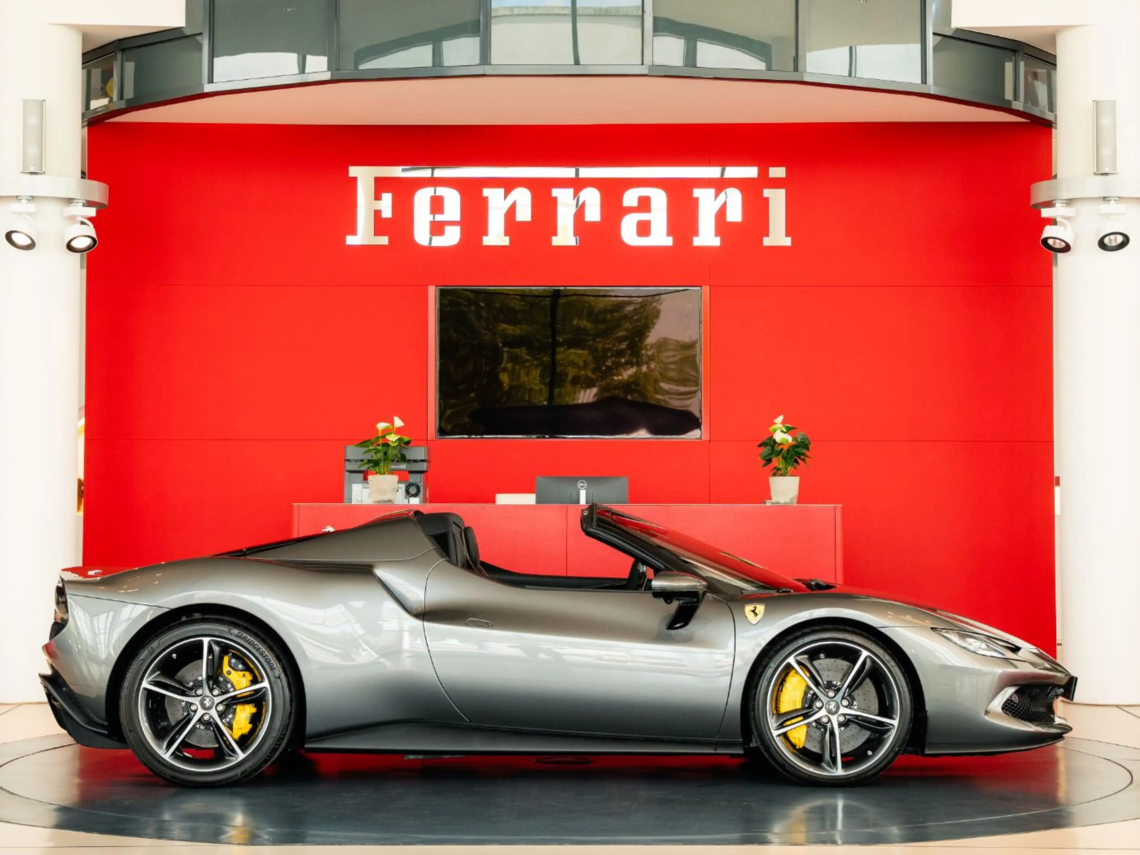 Ferrari 296 GTS Sonderlack Grigio Ferro*Surround View*JBL — photo 8