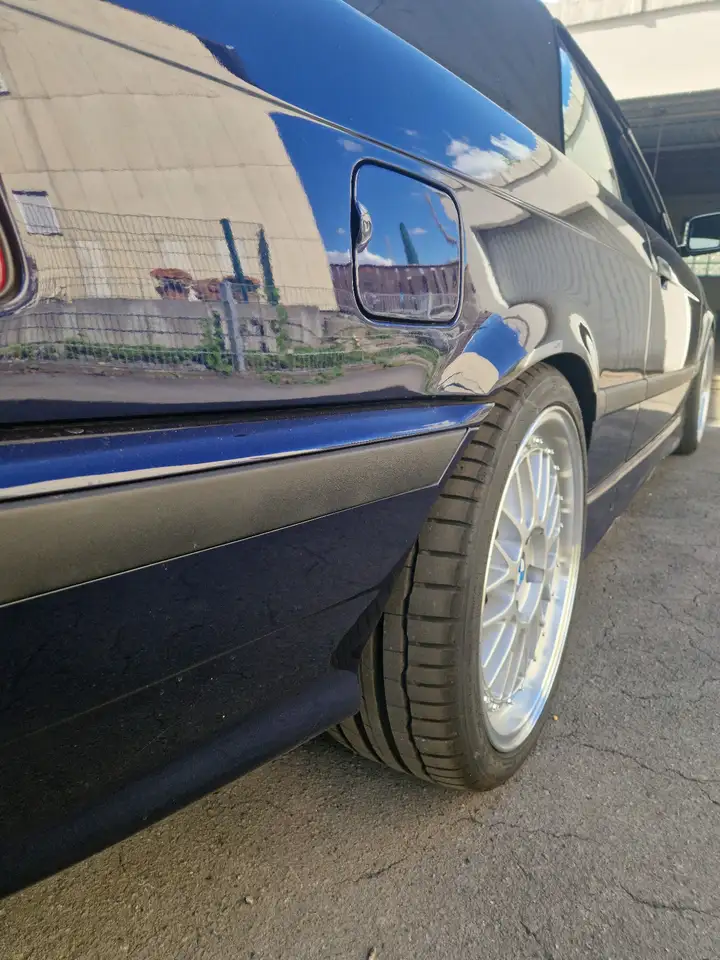 BMW 320i, foto 7