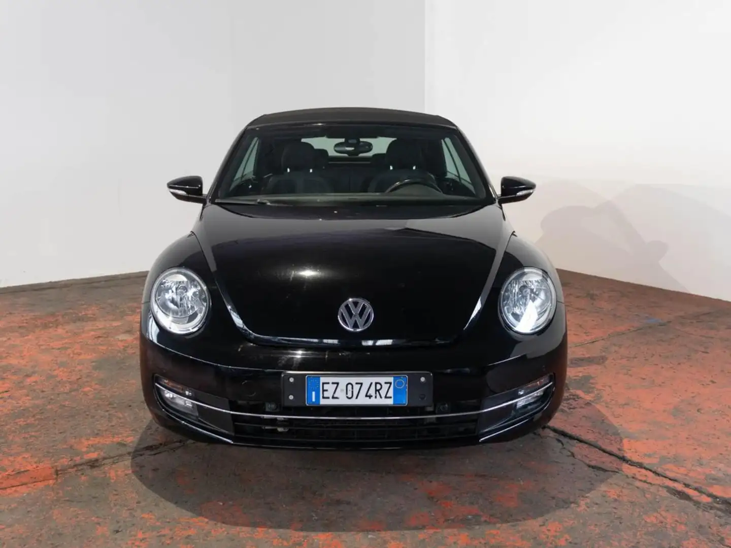 Volkswagen Maggiolino Cabrio 2.0 TDI 150 CV Noir - 2