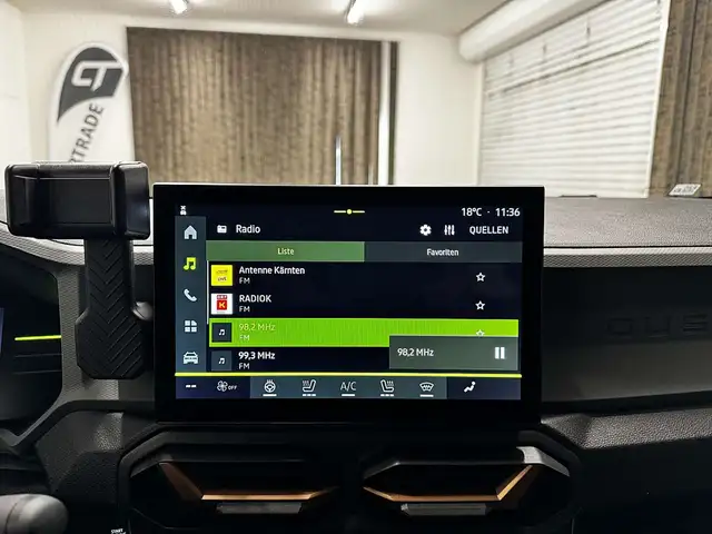 Dacia Duster view 21
