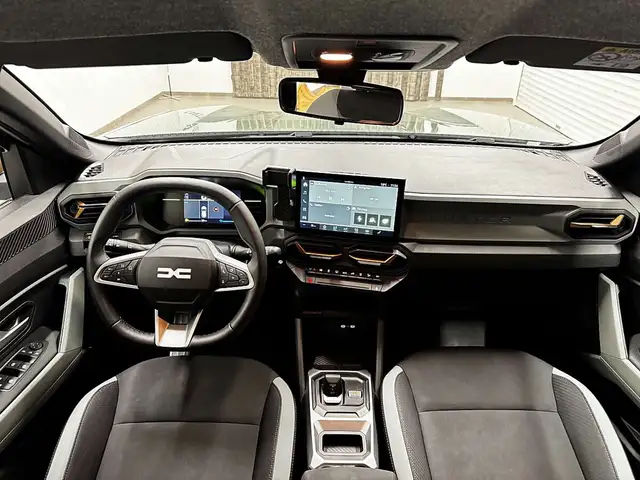 Dacia Duster view 13