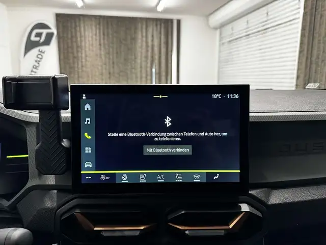 Dacia Duster view 23