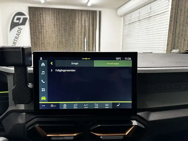 Dacia Duster view 28