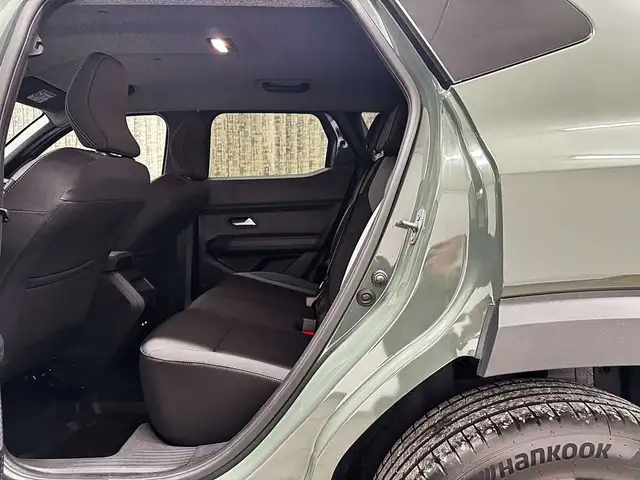Dacia Duster view 12