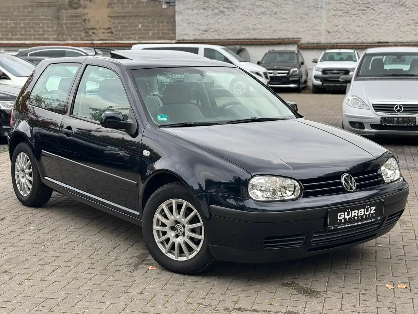 Volkswagen Golf 4 1,6 L  orig.60TKM*Tempomat*Glasdach - 1