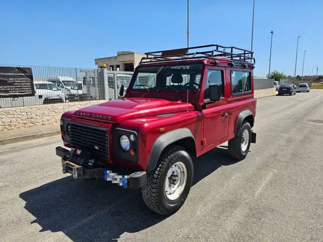 Land Rover Defender