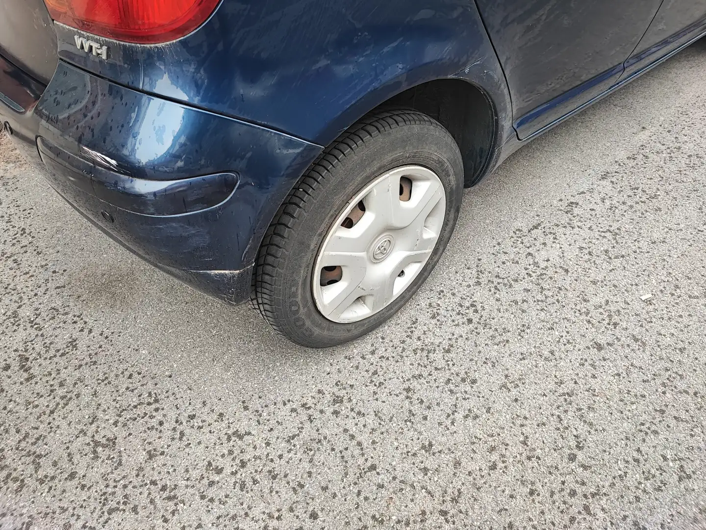 Toyota Yaris 1.0 Multi-Mode Sol - 2