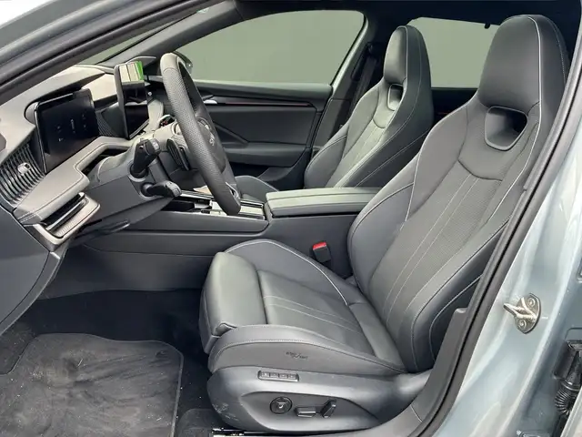 Skoda Superb Sportline iV TSI DSG Ansicht 9