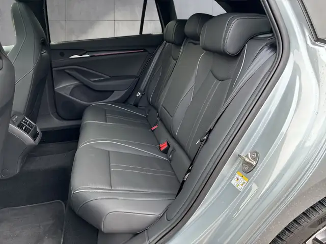 Skoda Superb Sportline iV TSI DSG Ansicht 17