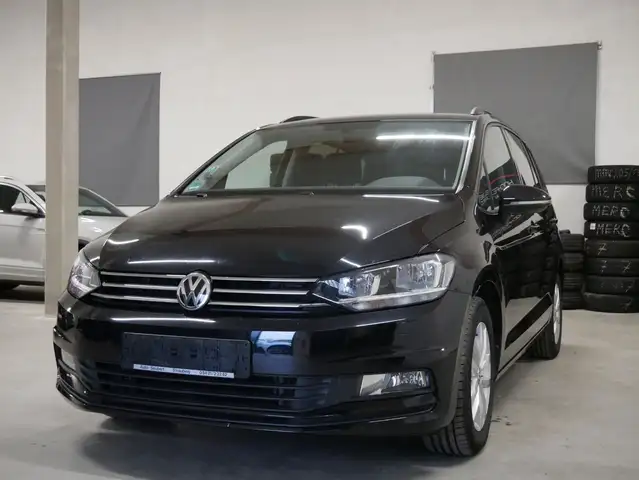 Volkswagen Touran Comfortline 7SITZER NAVI 3ZONE SHZ PDC