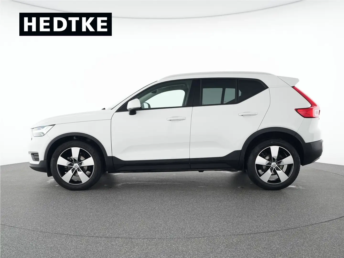 Volvo Інші XC40 T2 Momentum Pro 19"+RFK+WSS-HZG+WINTER-PAKE Білий - 1