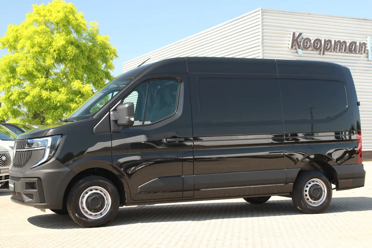 Renault Master 2026 — фото 15