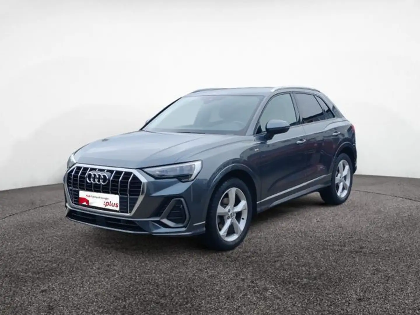 Audi Q3 35 TFSI S-line AHK MMI plus Sportsitze Grau - 2
