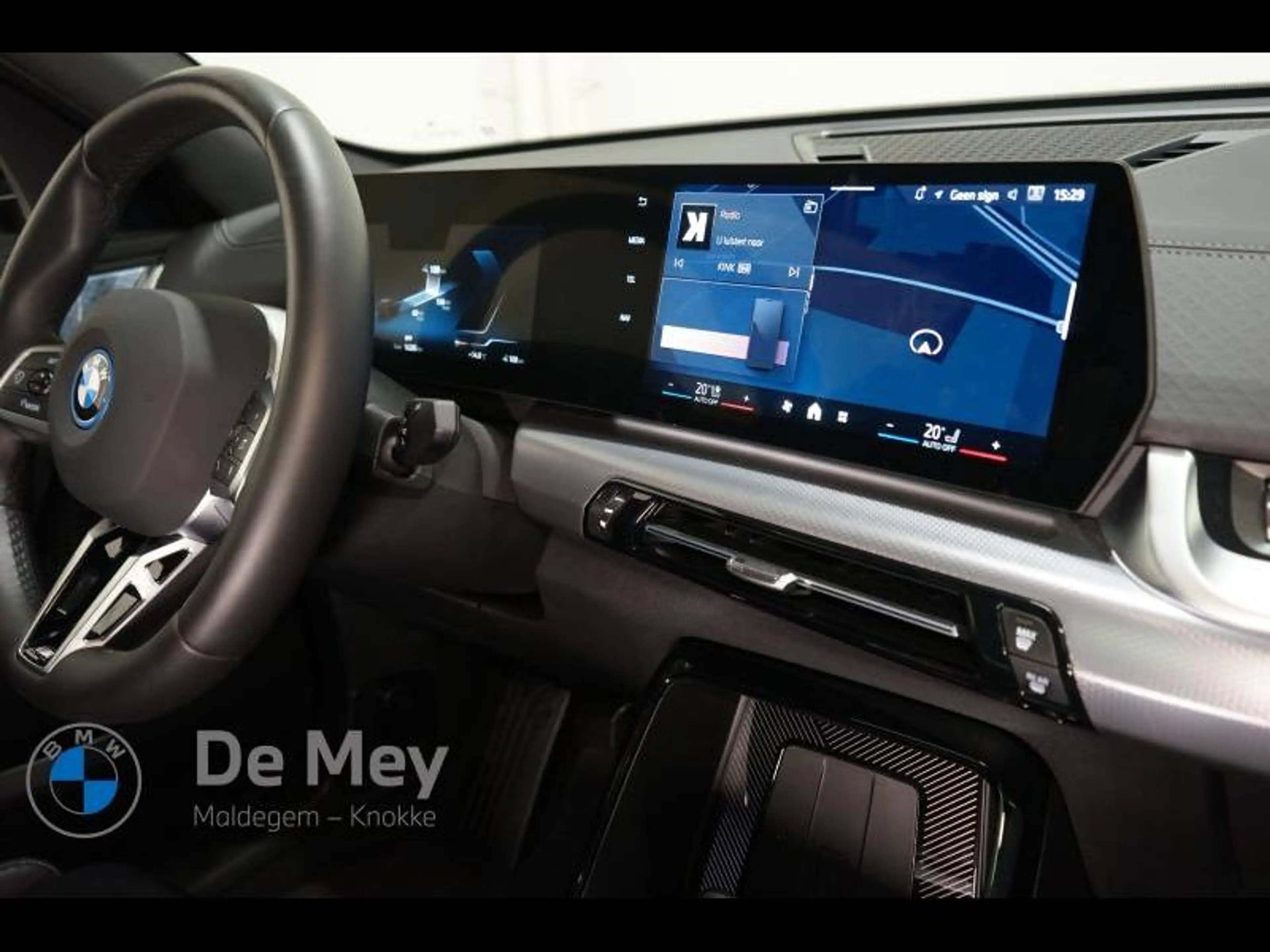 BMW iX2 / i eDrive20 — photo 10