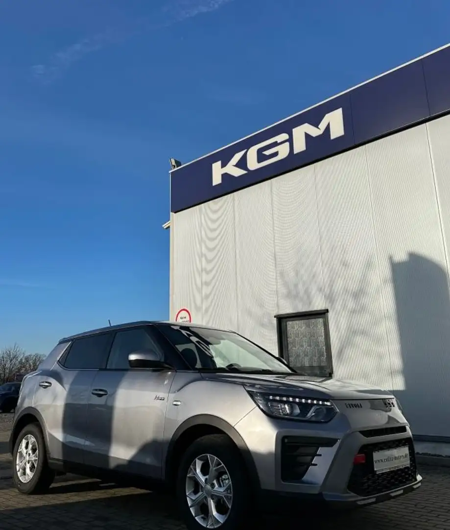 SsangYong Tivoli 1.5 T-GDi 2WD Automatik Nomad (XK) Gris - 2