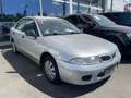 Mitsubishi Carisma Silber - thumbnail 3