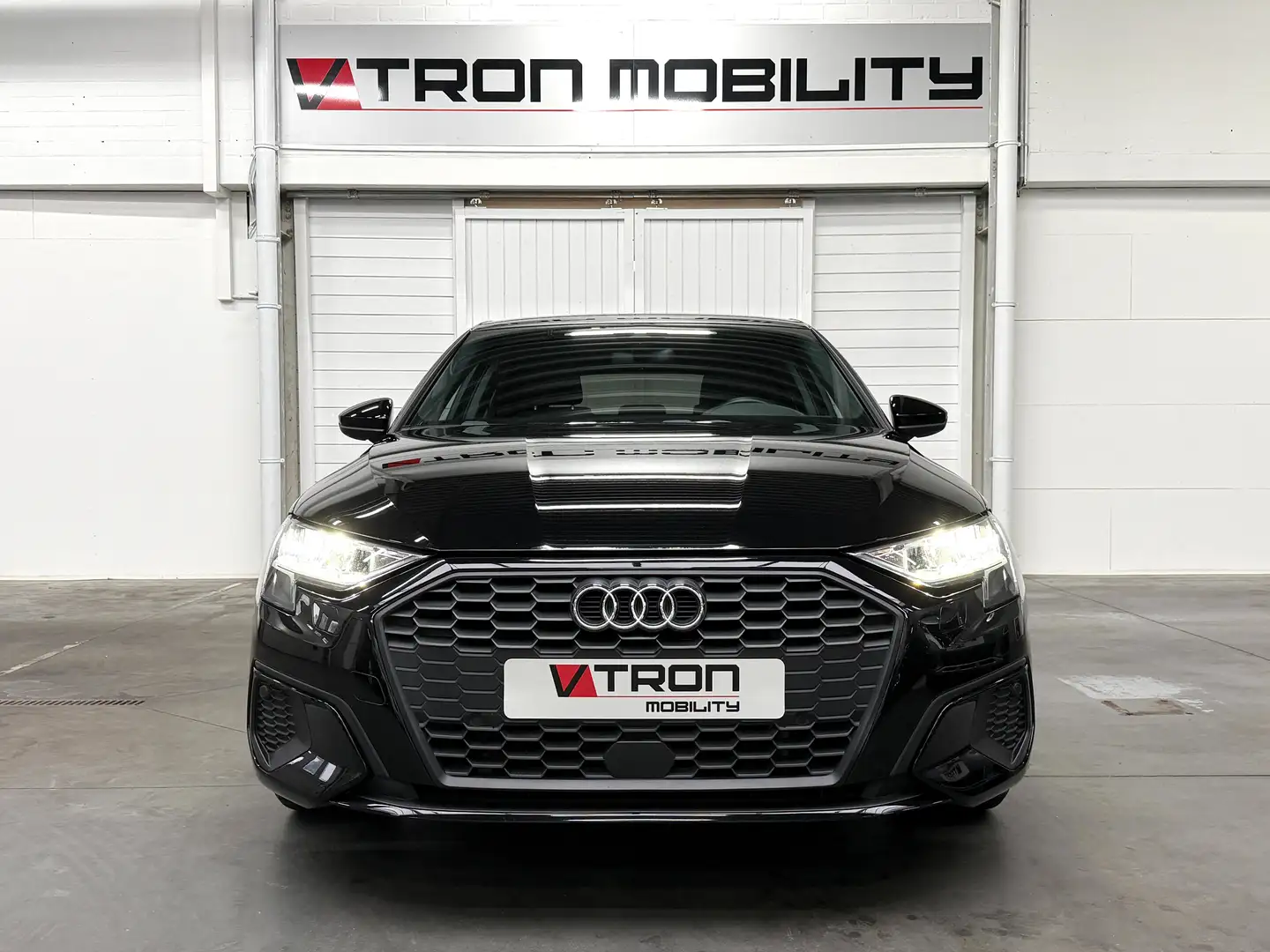 Audi A3 A3 40 TFSIe Sportback S tronic LED*NAV*DAB*CARPLAY Schwarz - 2