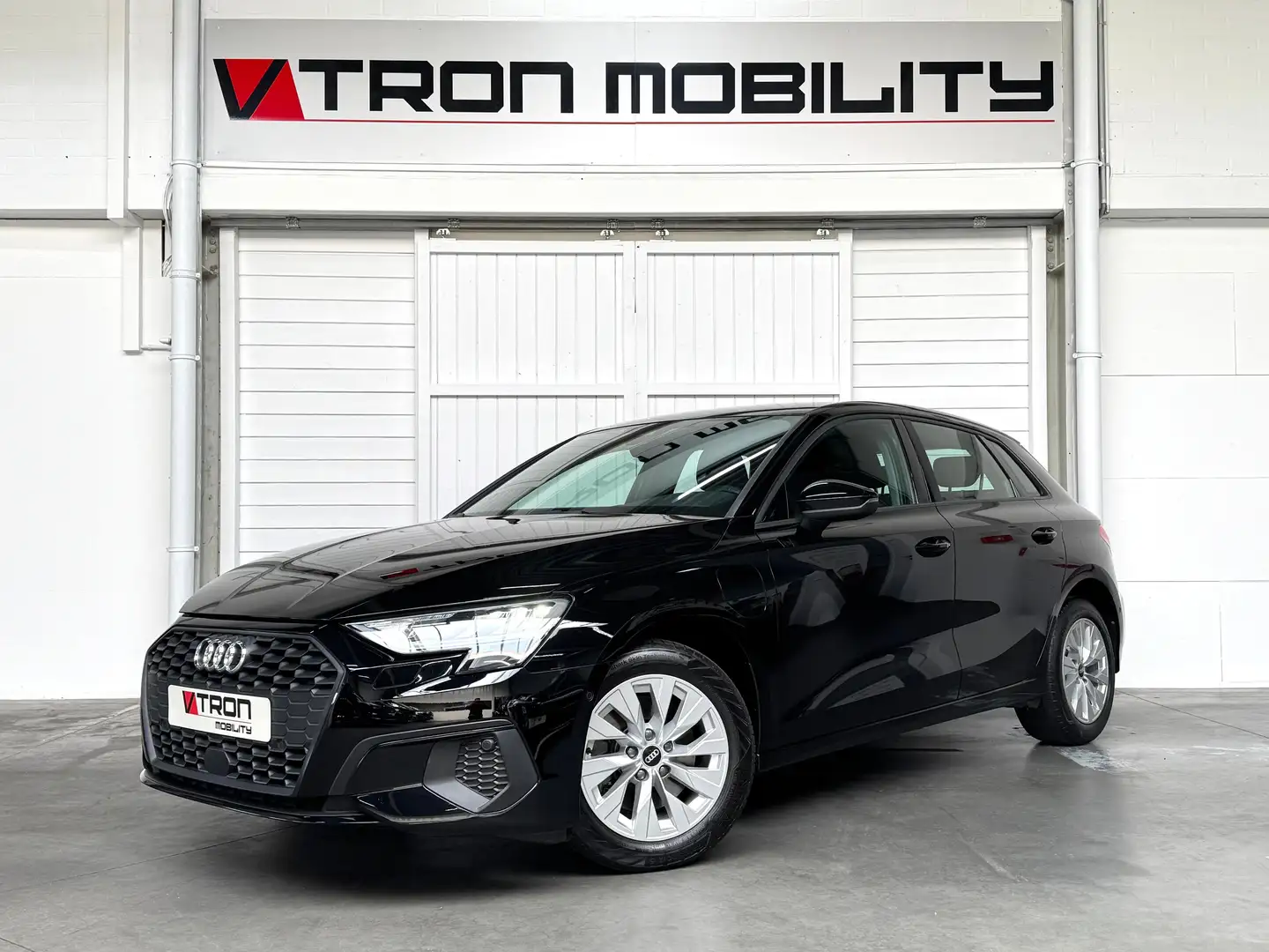 Audi A3 A3 40 TFSIe Sportback S tronic Zwart - 1