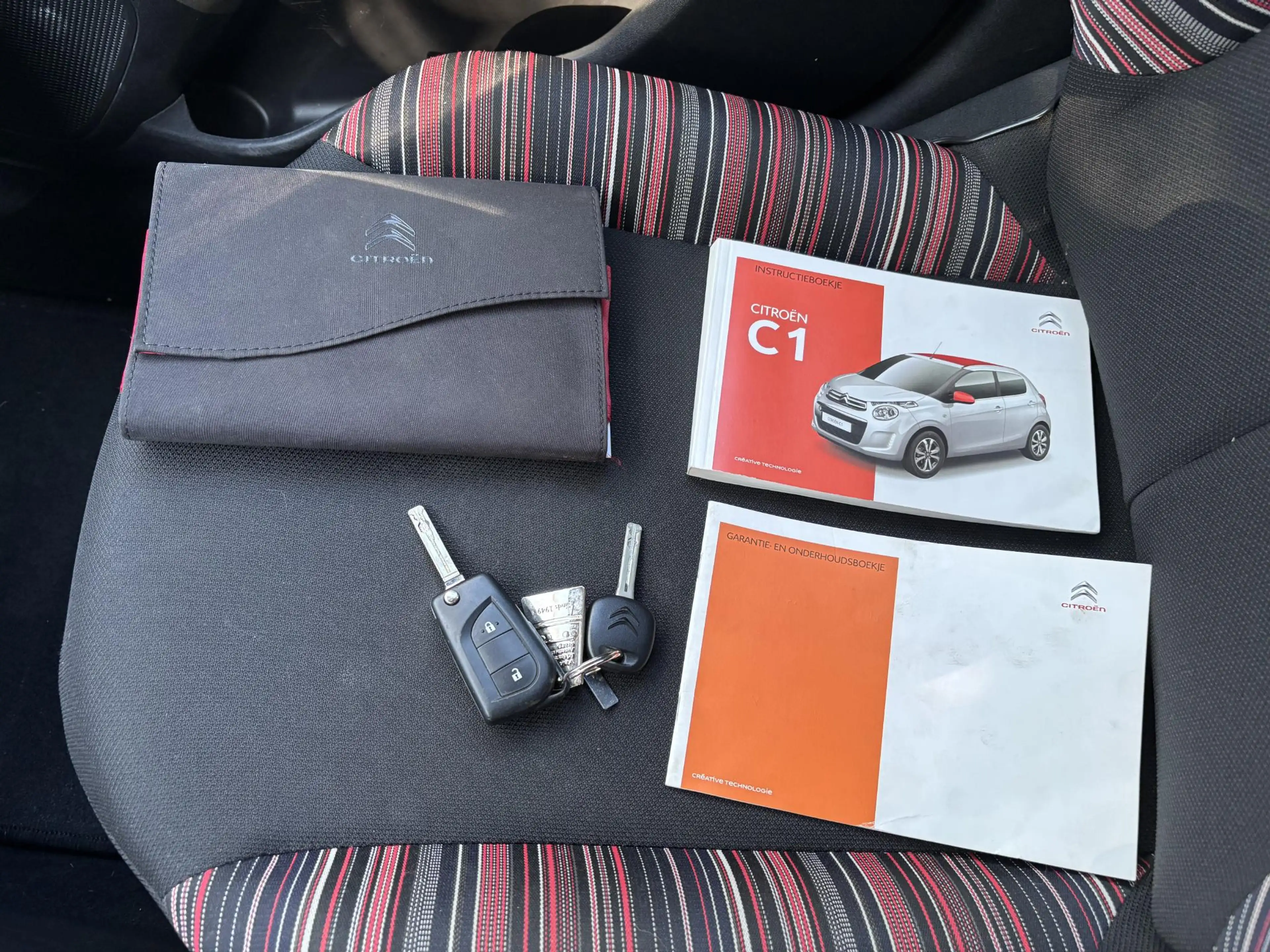 Citroen C1 1.0 e-VTi Selection l Airco l Radio l — photo 12