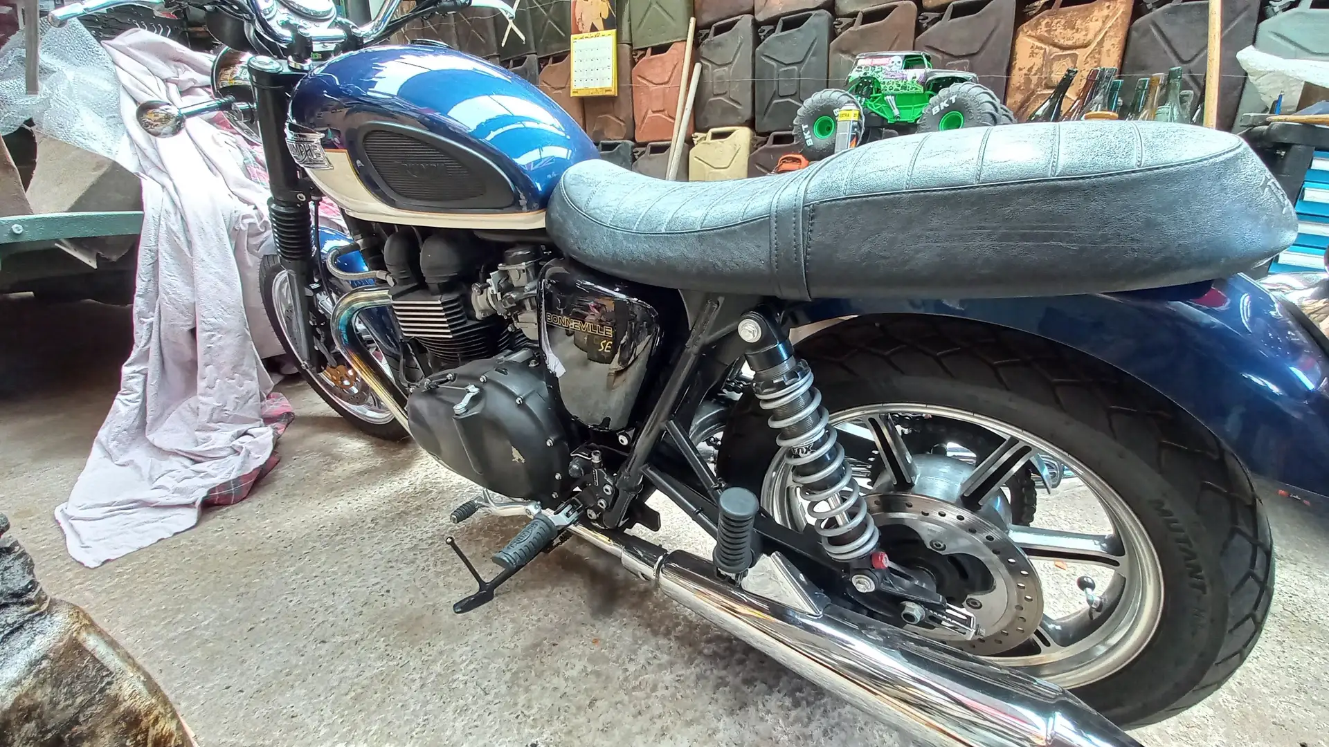 Triumph Bonneville SE Bonneville Bleu - 2