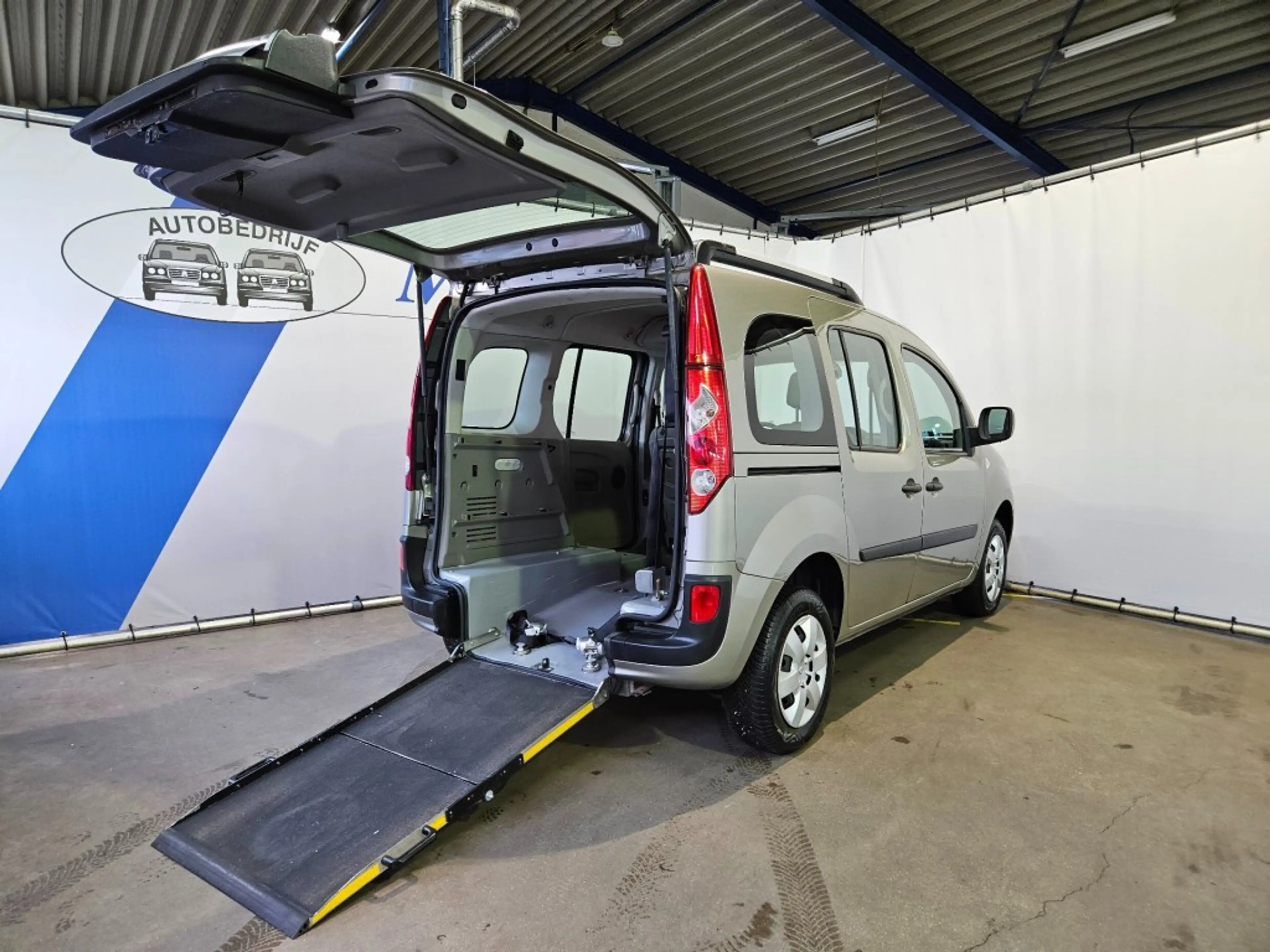 Renault Kangoo Family 1.6-16V Expression / Rolstoelvervoer — photo 15