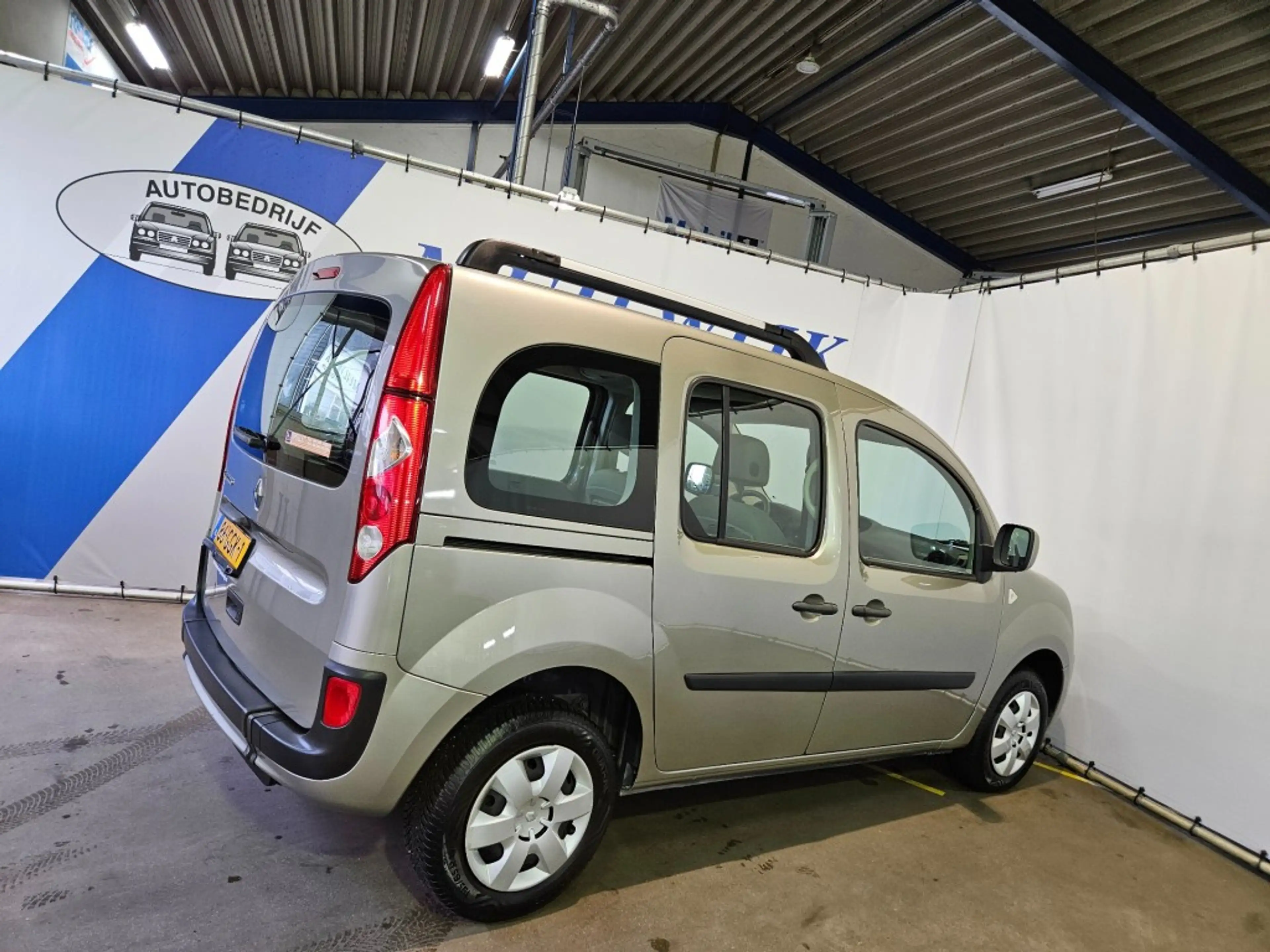 Renault Kangoo Family 1.6-16V Expression / Rolstoelvervoer — photo 8