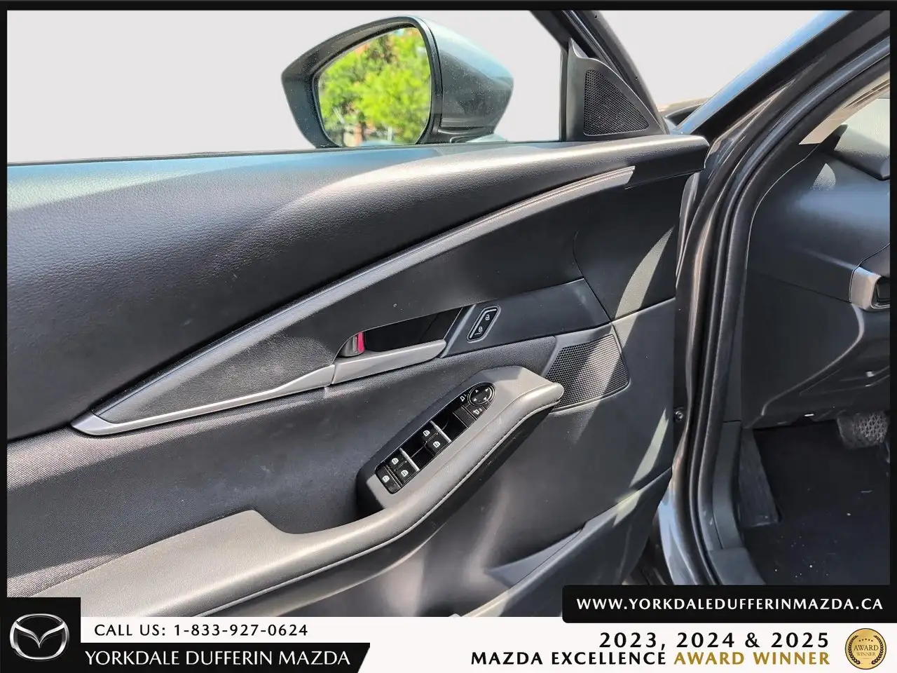 Mazda CX-30 снимка Mazda CX-30