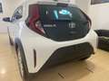 Toyota Aygo X 1.0 B 72 CV ACTIVE Weiß - thumbnail 3