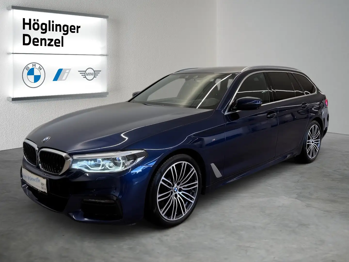 BMW 530 d xDrive Blau - 2