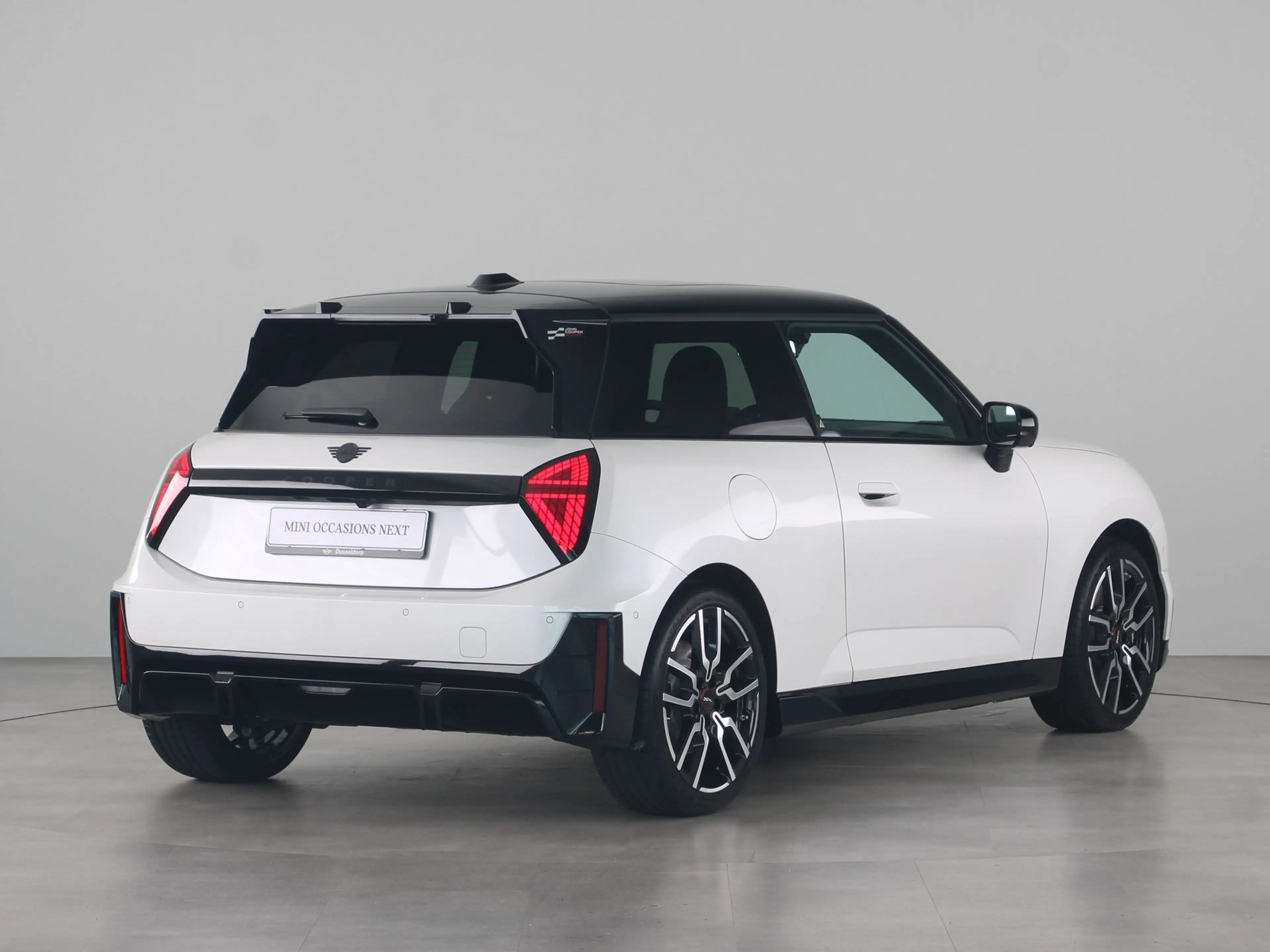 MINI Cooper E John Cooper Works Pakket XL — photo 10