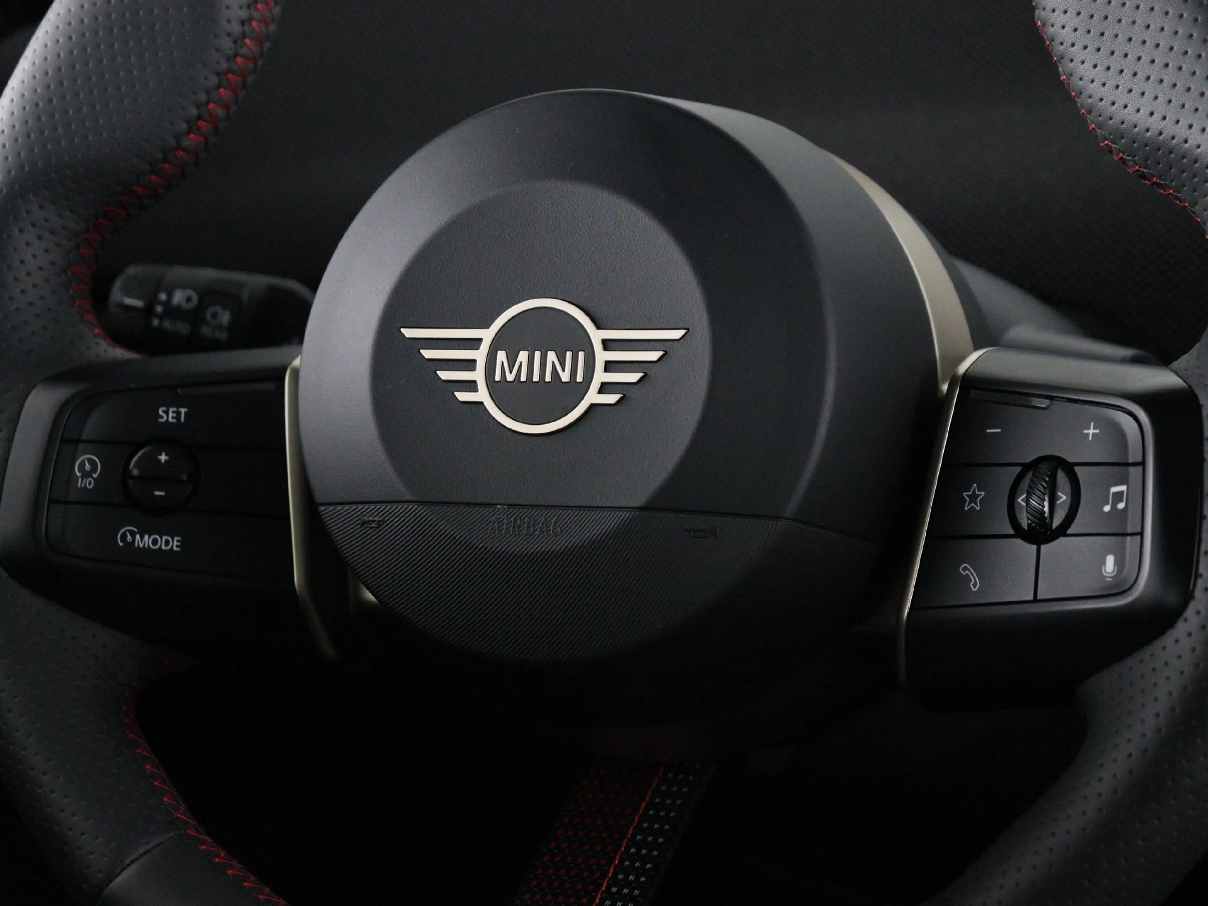 MINI Cooper E John Cooper Works Pakket XL — photo 3