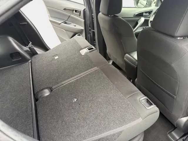 Mitsubishi Eclipse Cross view 12
