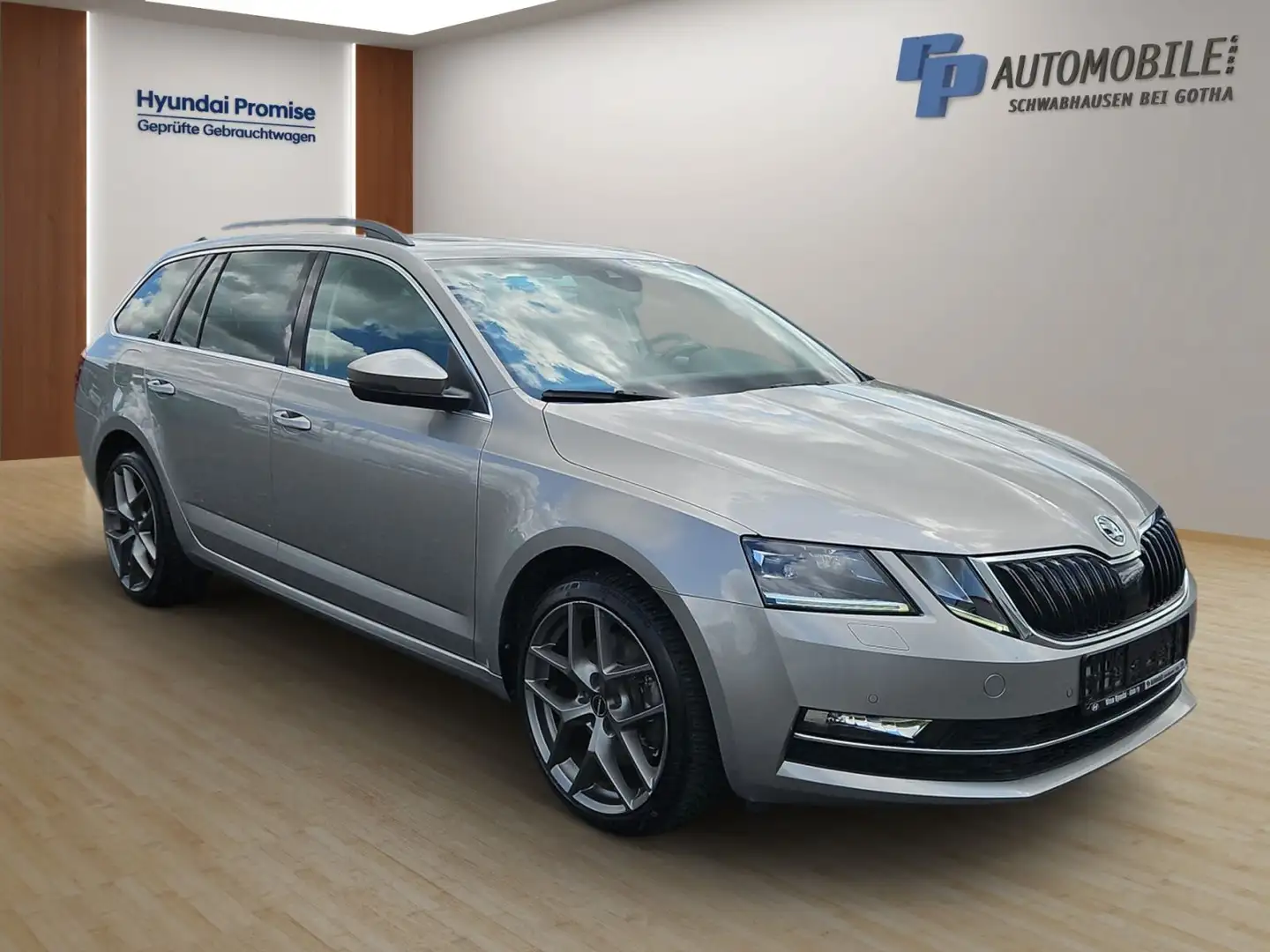 Skoda Octavia Combi 1.5 TSI ACT, DSG, Style Beige - 2