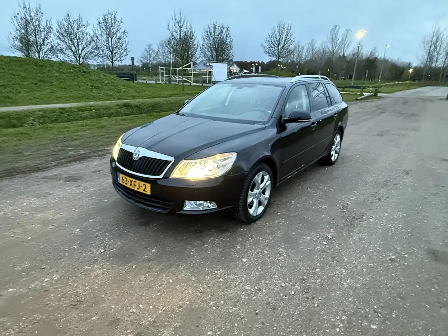 Skoda Octavia 1.2 TSI combi automaat airo stoelverwarming Zwart - 1