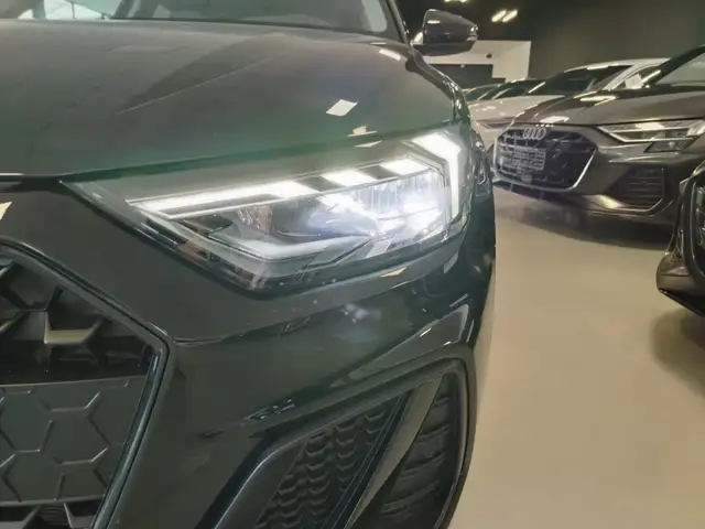 Audi A1 view 8