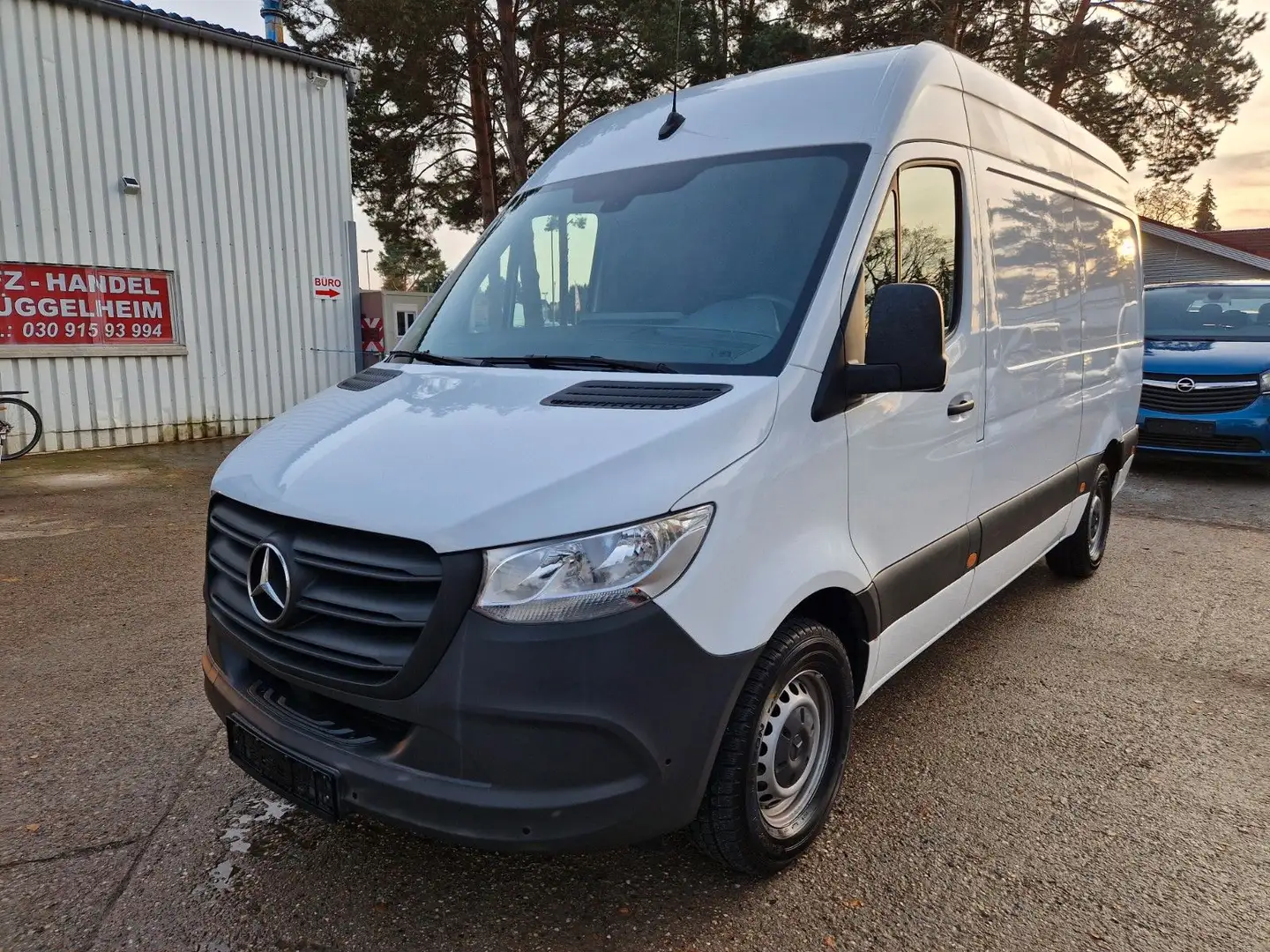Mercedes-Benz Sprinter SPRiNTER 315CDi 1.HD HOCH&LANG NAVi KAMERA AHK Weiß - 1