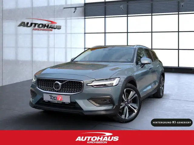 Volvo V60 Cross Country B5 (Benzin) Ultimate AWD Navi