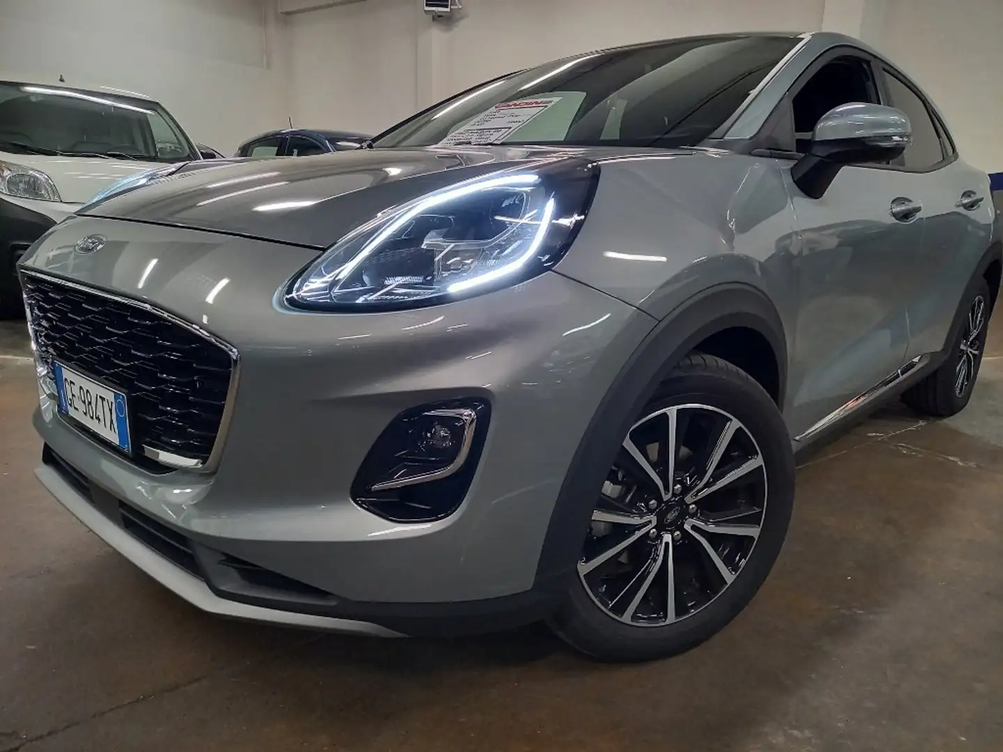Ford Puma 1.0 TURBO-HYBRID 125CV, "TITANIUM", PARI AL NUOVO! Grigio - 1