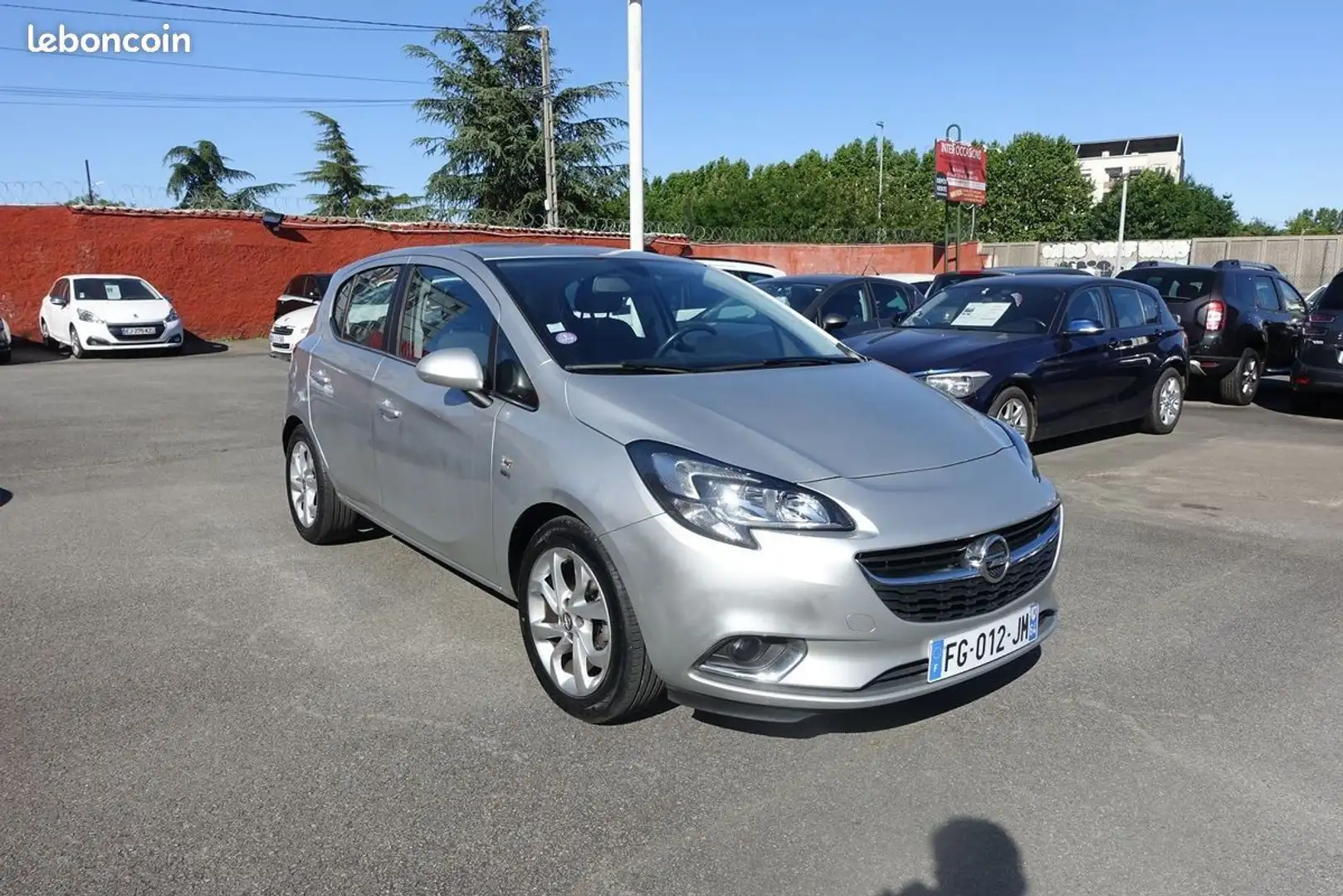 Opel Corsa 1.4 90CH DESIGN 120 ANS START-STOP 5P Gris - 2