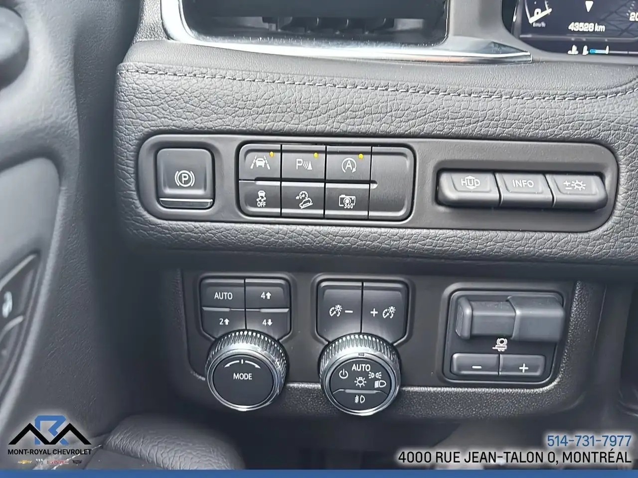 GMC Yukon снимка GMC Yukon