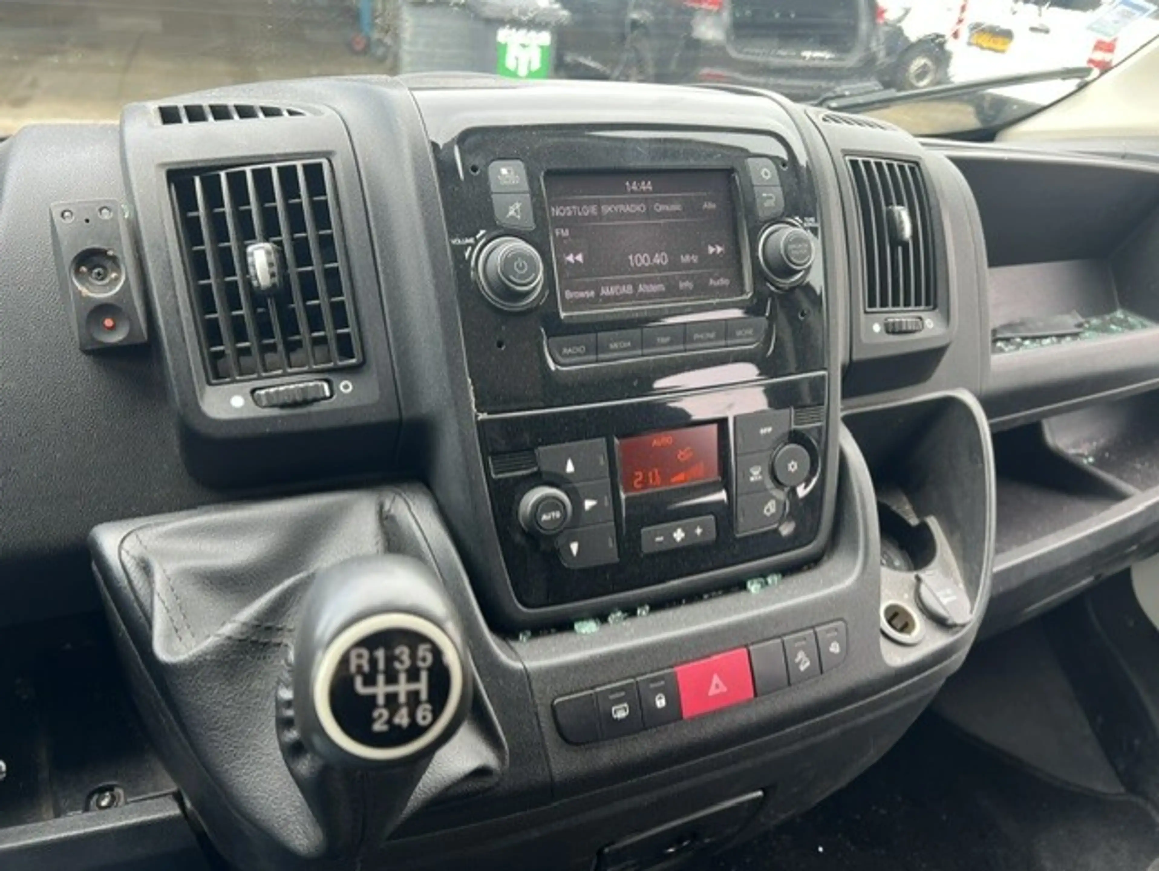 Citroen Jumper 33 2.2 BlueHDi 140 L2H1 DC 5P LANG AIRCO KLIMA EUR — photo 11