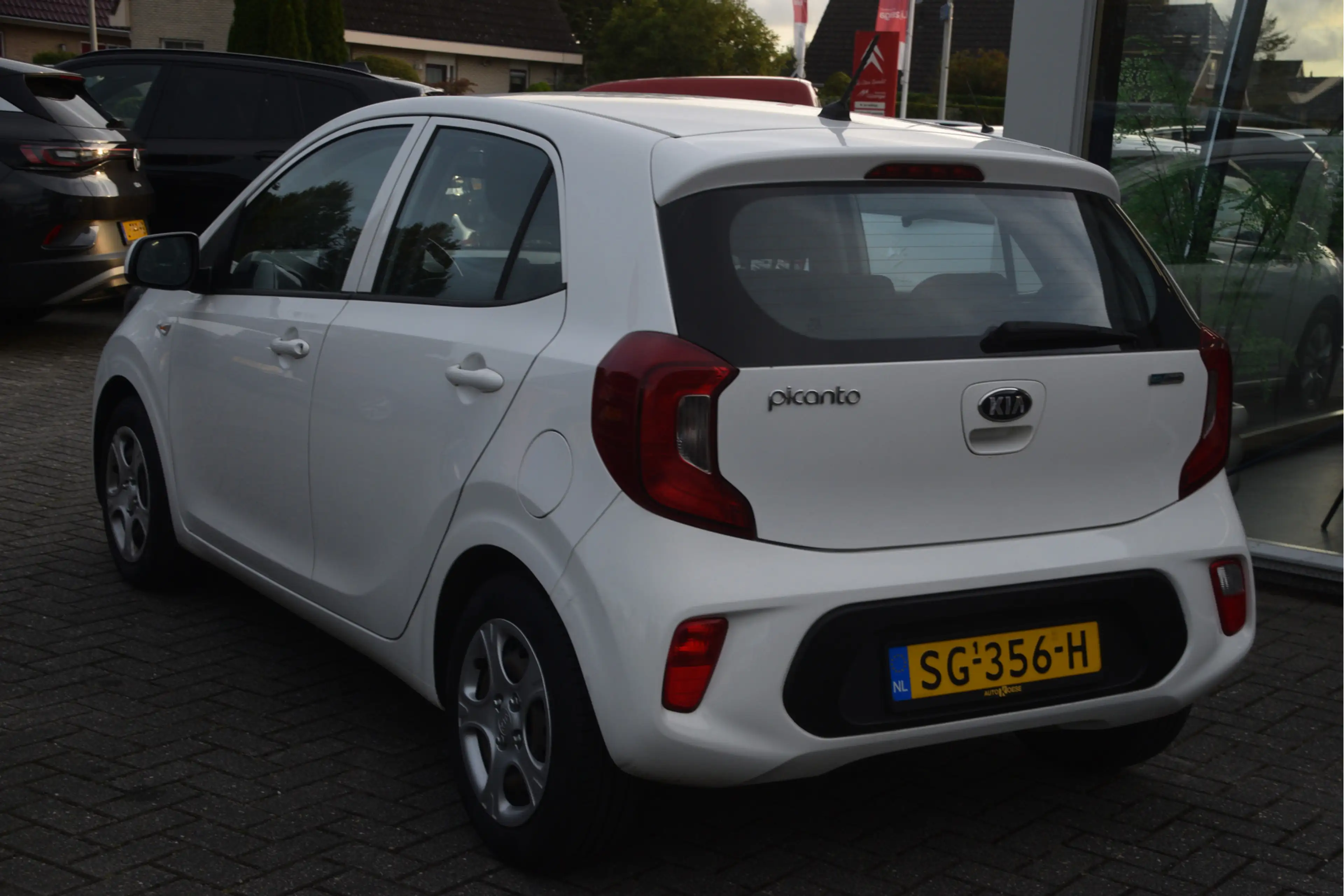 Kia Picanto 1.0 CVVT EconomyPlusLine Airco | Bluetooth | LMV — photo 5