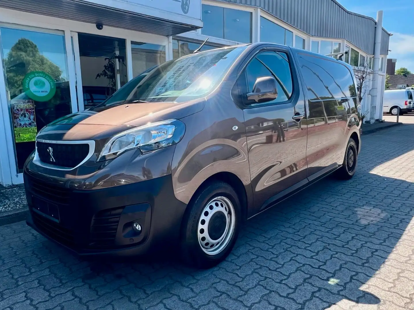 Peugeot Expert EXPERT KASTEN PREMIUM L2/STANDZHG./AHK/SITZHZG./ Brown - 2