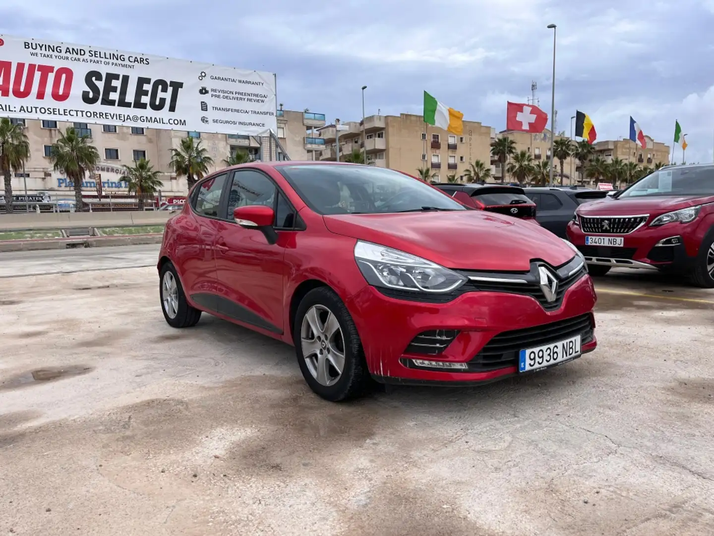 Renault Clio 1.5dCi Energy Limited 55kW Rojo - 2