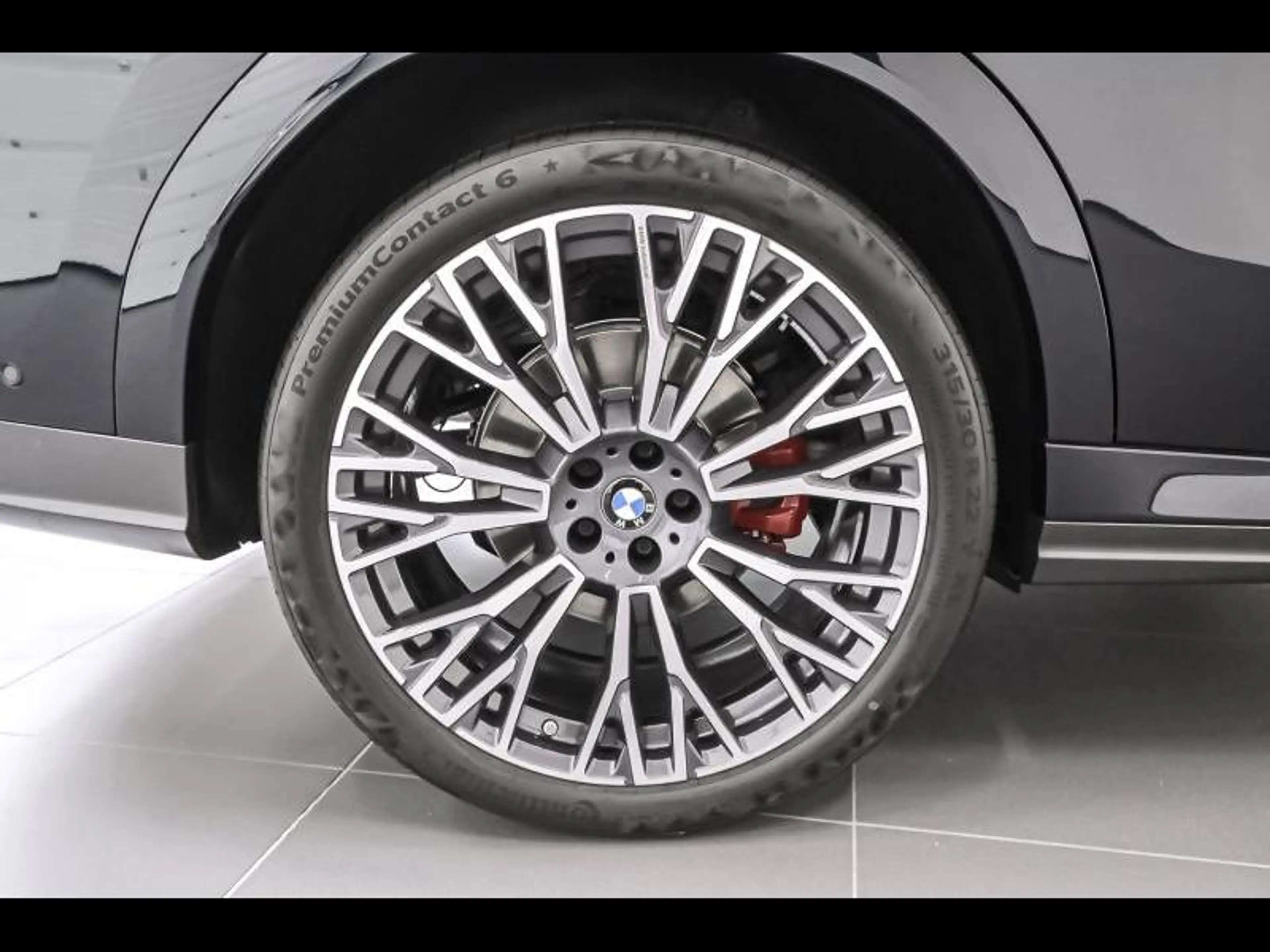 BMW X6 xDrive 40i — photo 8
