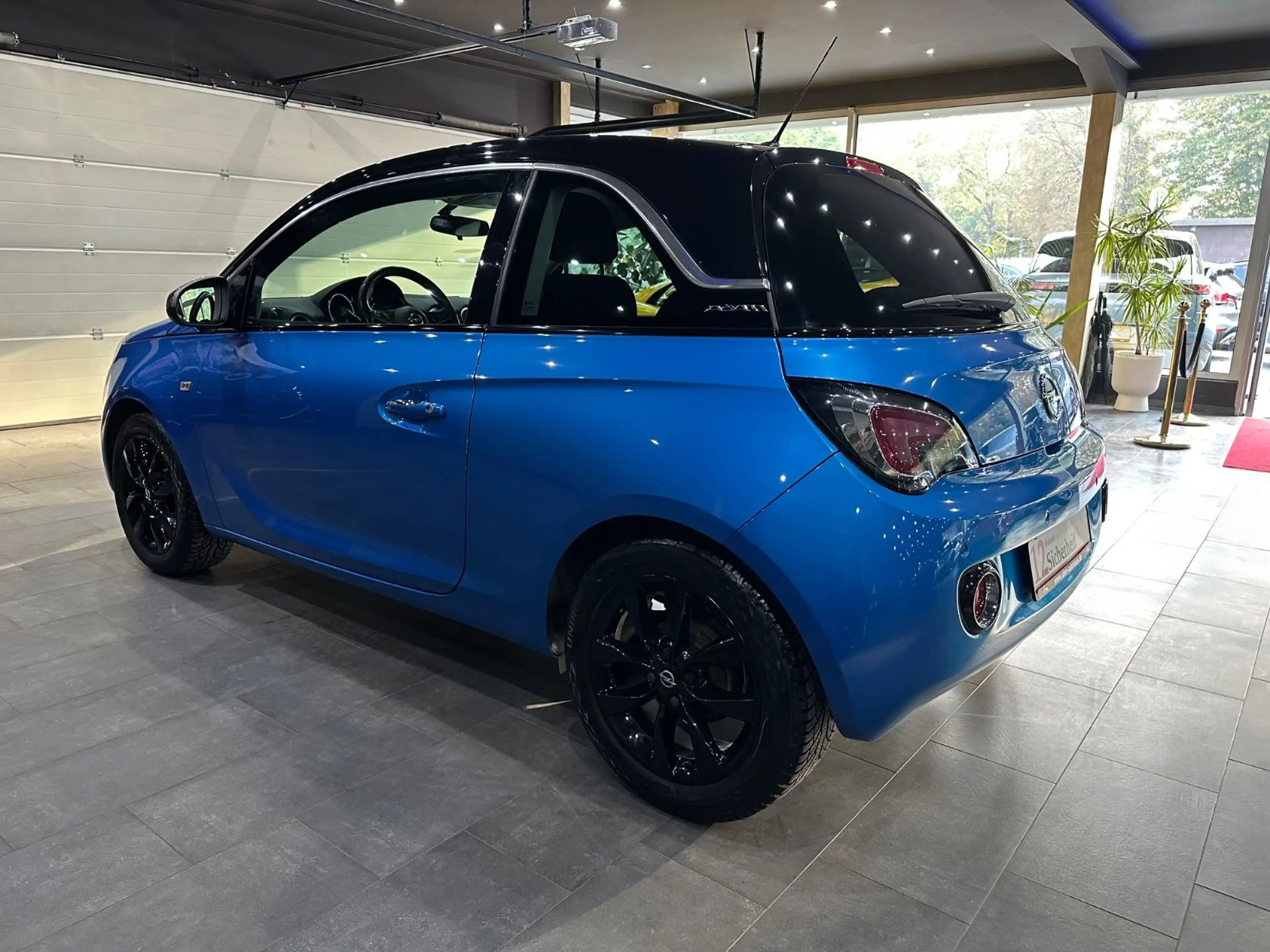 Opel Adam 120 Jahre / Sitzheizung / Lenkradheizung — photo 6